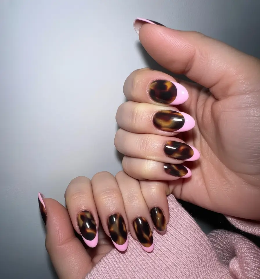 November 2025 Nail Colors Ideas: Best Looks for Every Mood