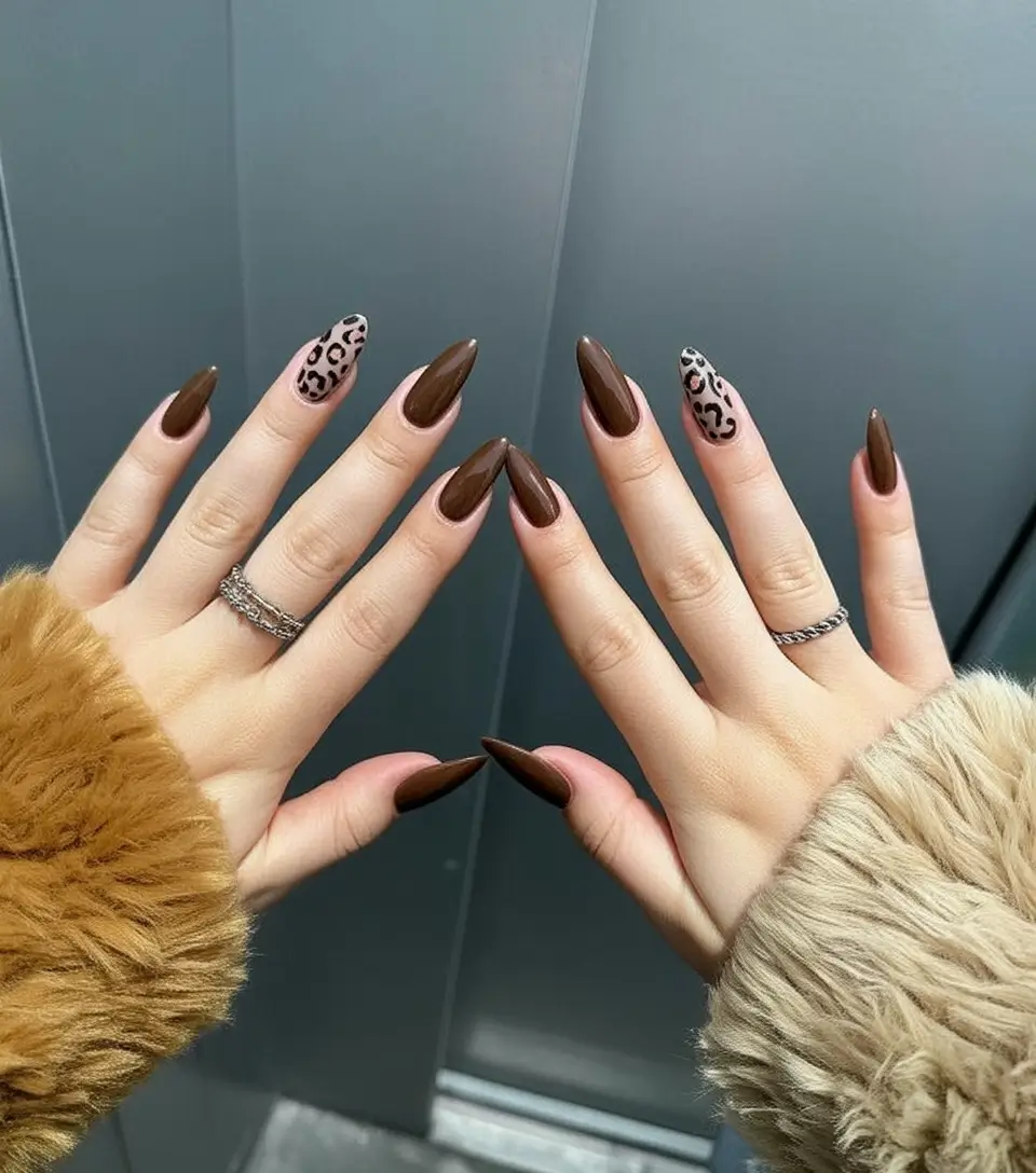 October 2025 Nail Colors Ideas: Trendy Shades and Designs to Try This Fall