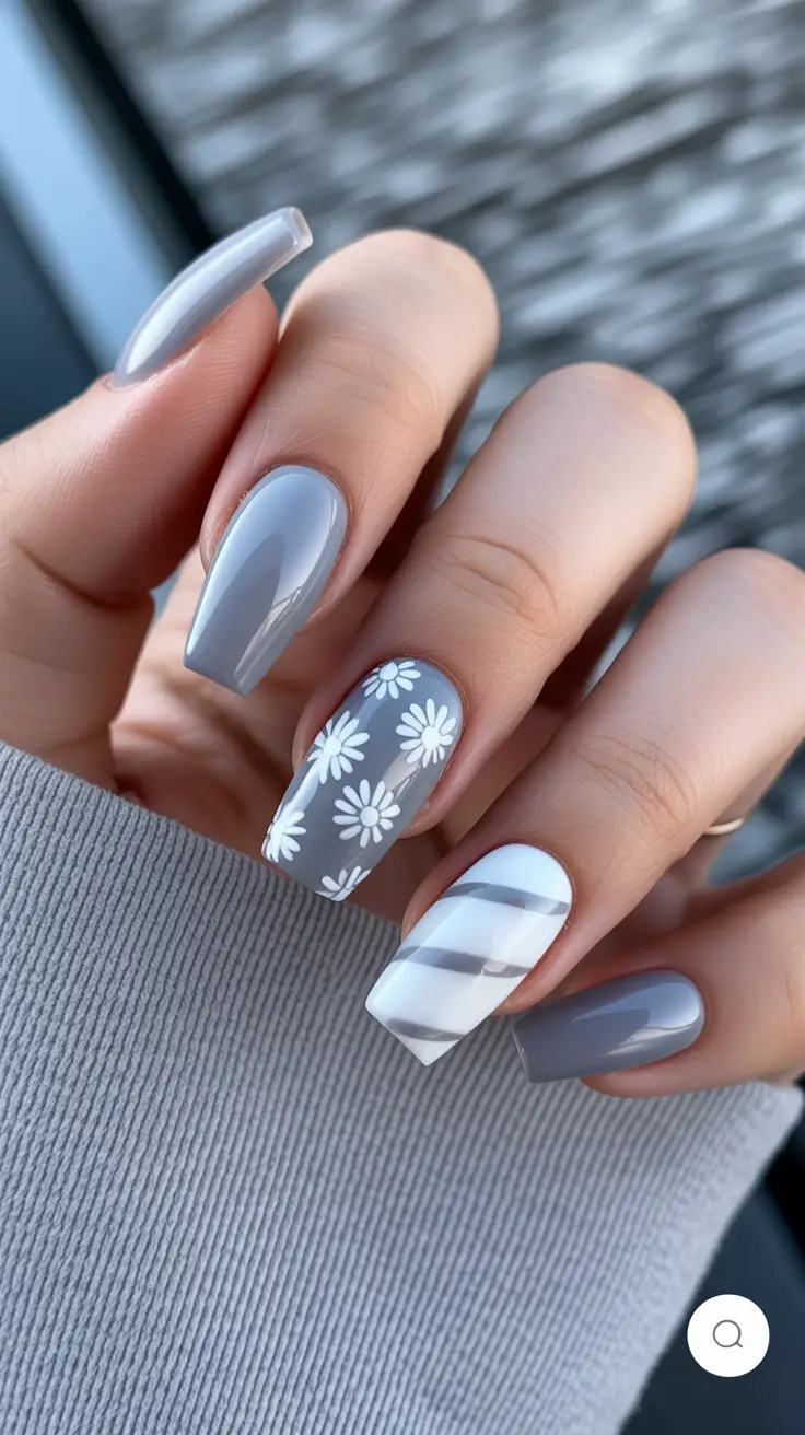 21-new-coffin-nails-2026-Cool-Gray-Coffins-With-Floral-and-Stripe-Accents